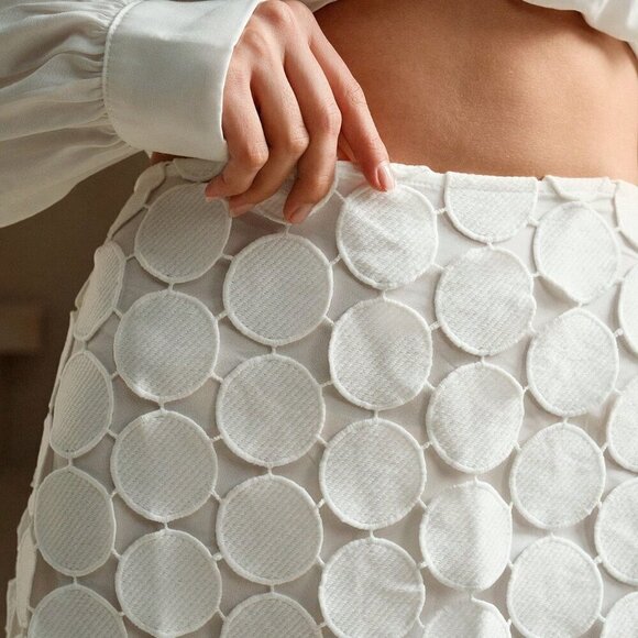 White Casual Women's Laser Cut Multi Circle Double Layered Skirt - Picture 3 of 7